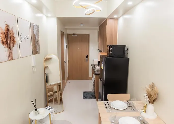 Cozy Minimalist With Balcony Near Moa Apartment *