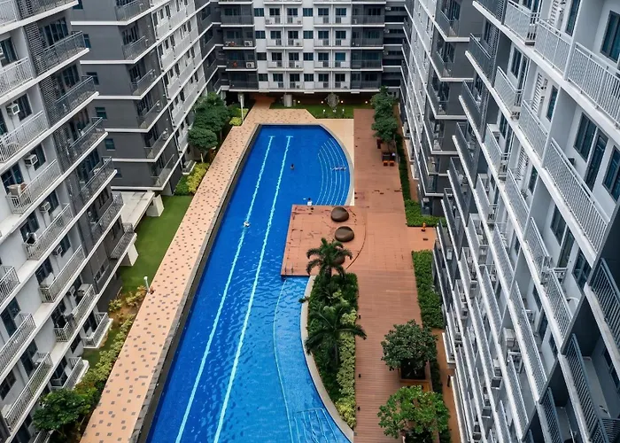 Apartment Cozy Minimalist With Balcony Near Moa *